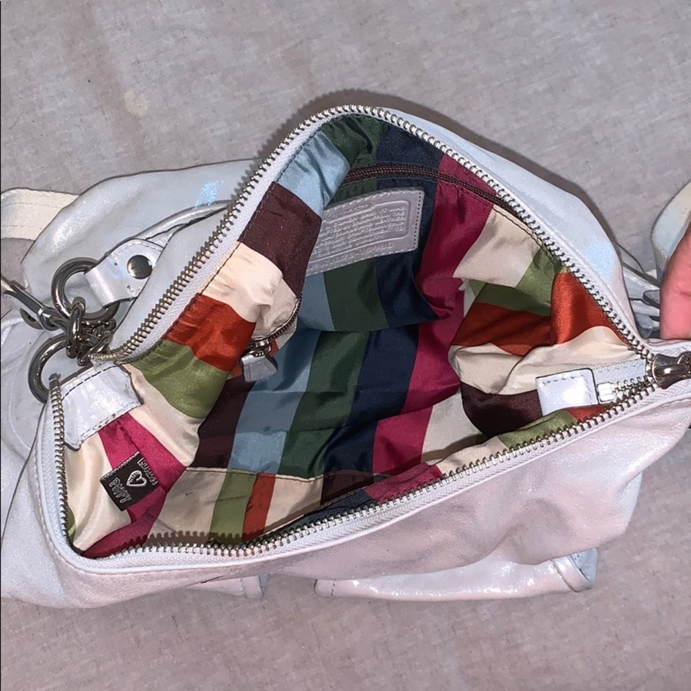 Coach Bag - Picture 3 of 8